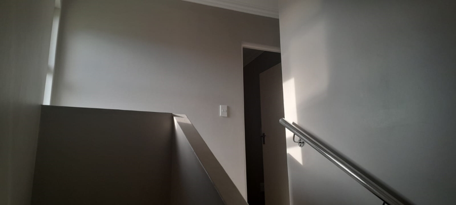 3 Bedroom Property for Sale in Winterstrand Eastern Cape